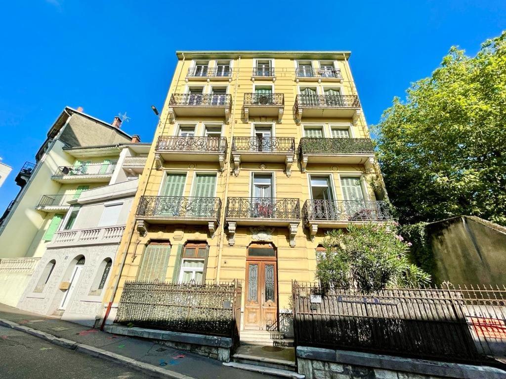 Studio Centre Ville Avec Ascenseur 3Min Des Thermes エクスレバン エクステリア 写真
